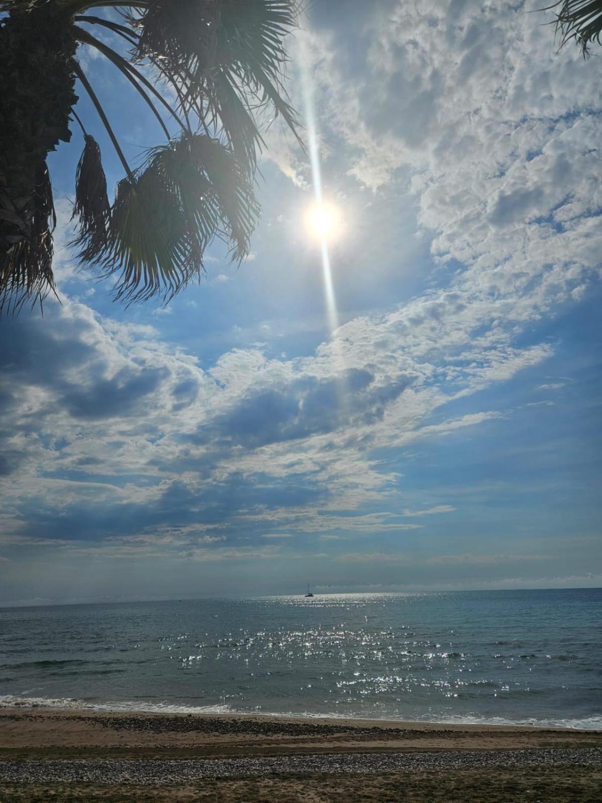 Mondrian Magic World - Sea View First Line Of The Beach Oropesa del Mar Esterno foto